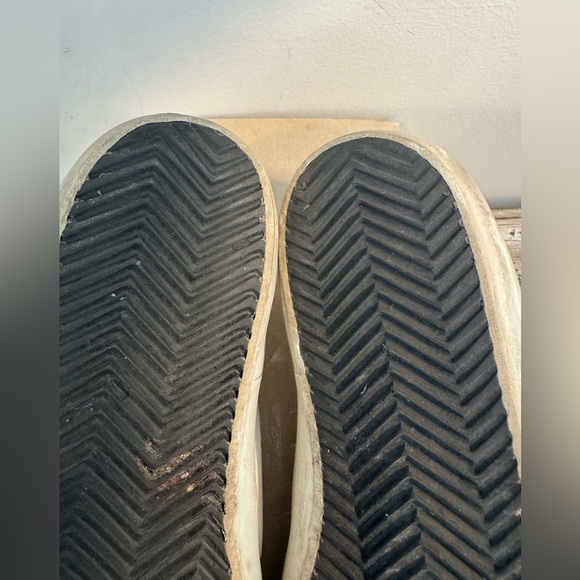 Golden Goose Sneakers – Size 38 - Picture 9 of 14